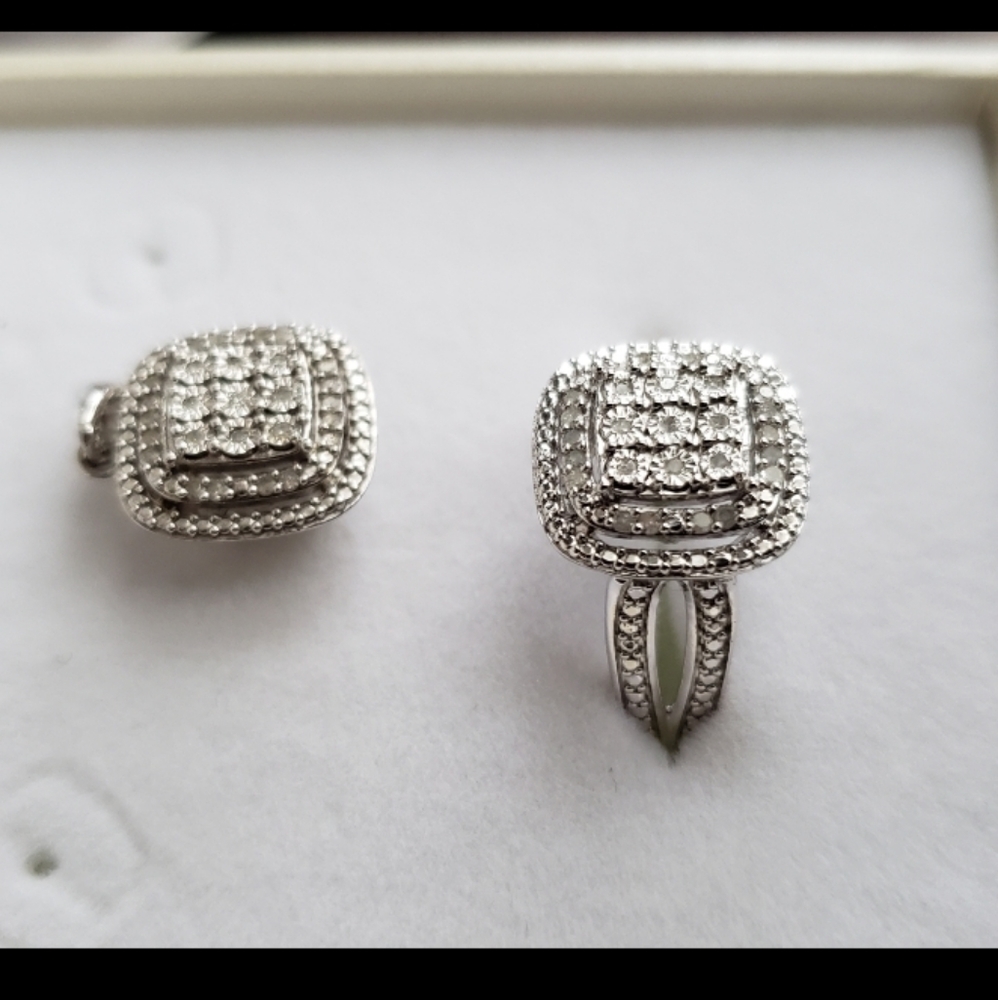 1/3 ct tw diamond sterling silver ring and pendant